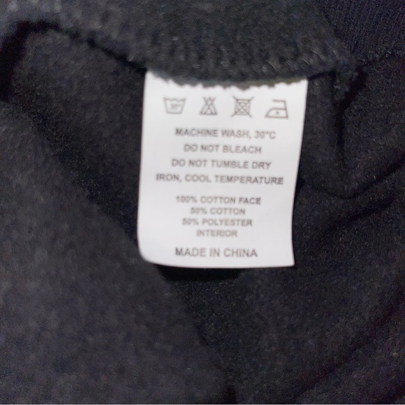 NWT Mafia × Streetwear Sold Out Airrack Mafia Inc. Graphic Pullover Size XL - Picture 8 of 8